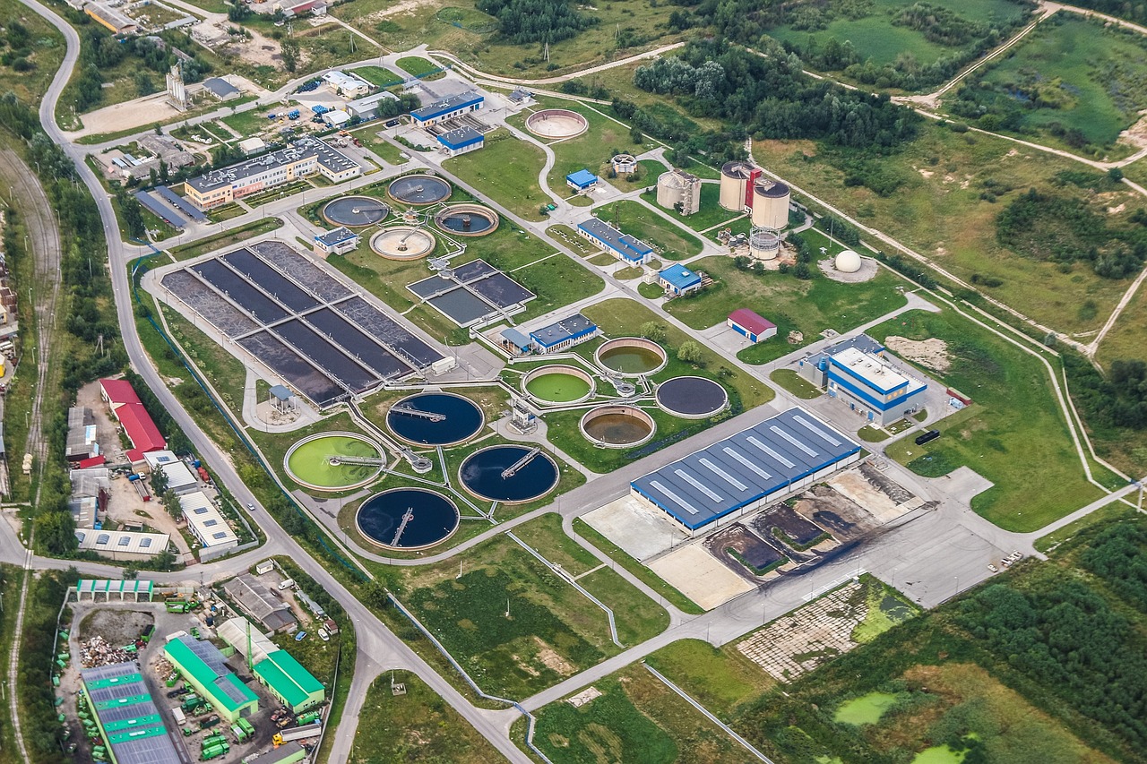 1 WATER AND WASTEWATER TREATMENT AND REUSE